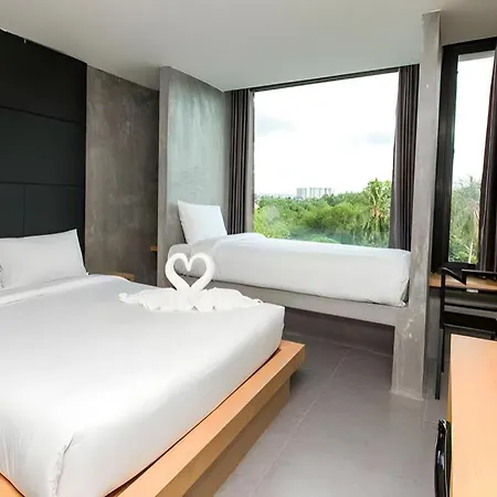 B2 Phuket Boutique & Budget Hotel-3