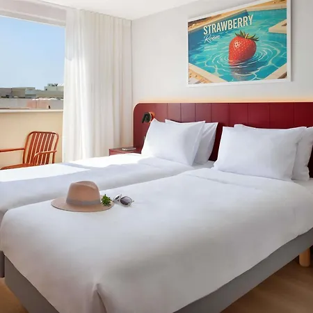 Ibis Styles Larnaca-3