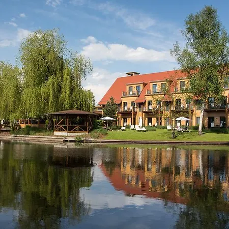 Hotel Strandhaus - Boutique Resort & Spa-2