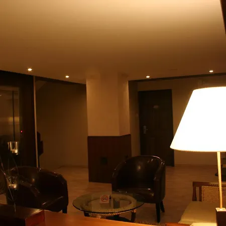 Juhu Residency Boutique Hotel-3
