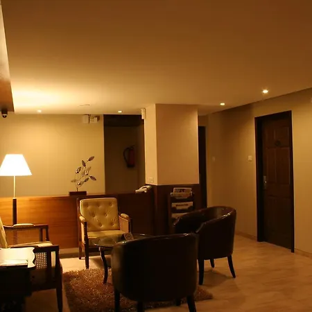 Juhu Residency Boutique Hotel-2