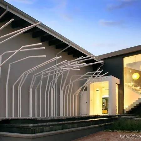 Alpine Attitude Boutique And Conference Venue-2