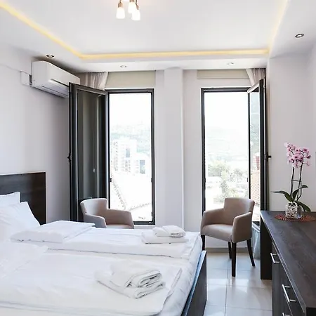 Arka Budva-3