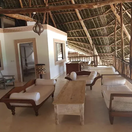 Alawi Boutique Home-3