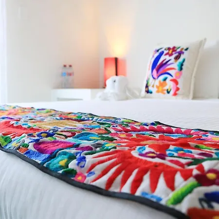 Tres Mentiras Botique Hotel 6 Rooms-2