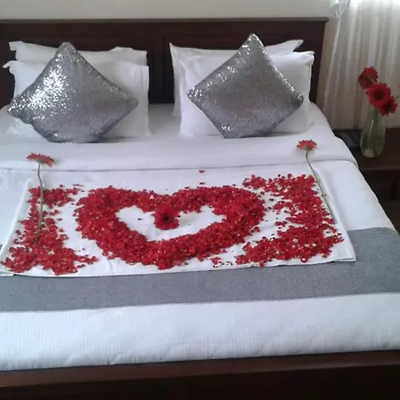 Sanctuary Boutique Hotel Ooty-3