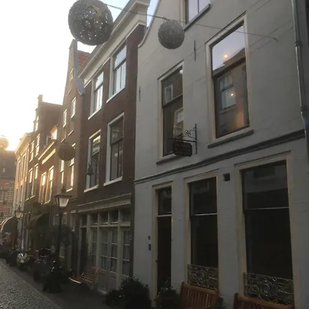 Exlibris Boutique Hotel-3