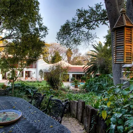 The Oasis Boutique Hotel & Residency-3