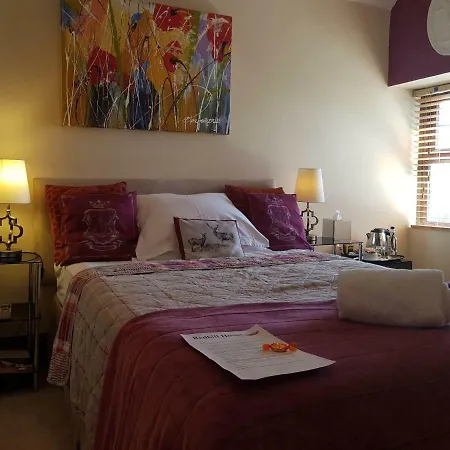 Redhill House Boutique Hotel-3