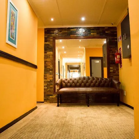 A-Z Boutique Guesthouse-3