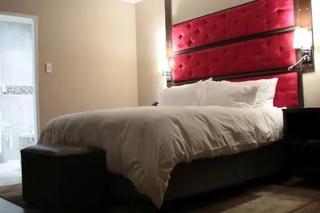 Lana'S Boutique Hotel-3