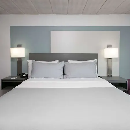 Tryp By Wyndham College Station-2