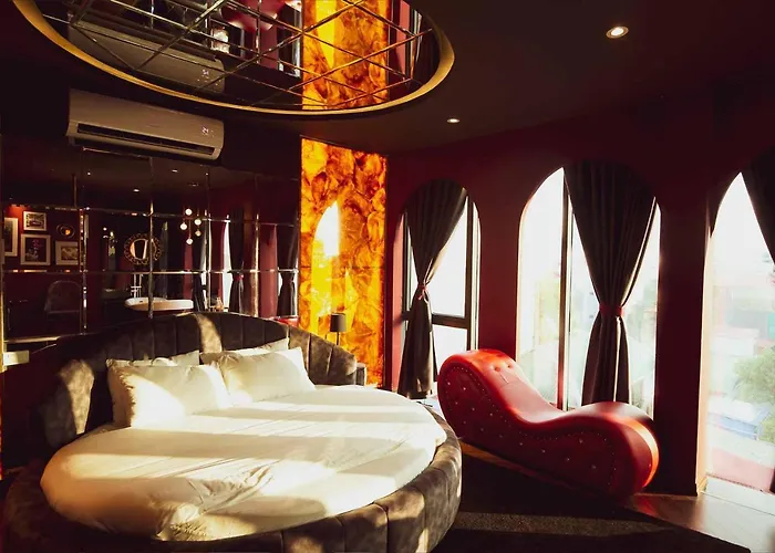 Mix Boutique Hotel 104B Nguyen Khuyen - Bay Luxury Hà Nội