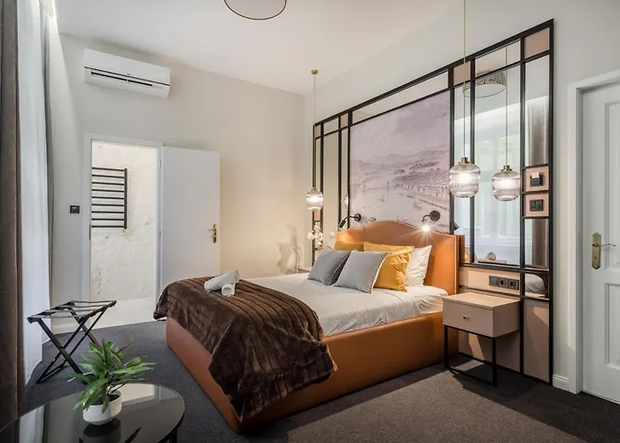 Astoria Boutique Suites- Best Location By Bqa Budapest
