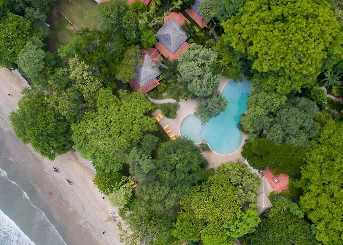 Capitan Suizo Beachfront Boutique Hotel Tamarindo
