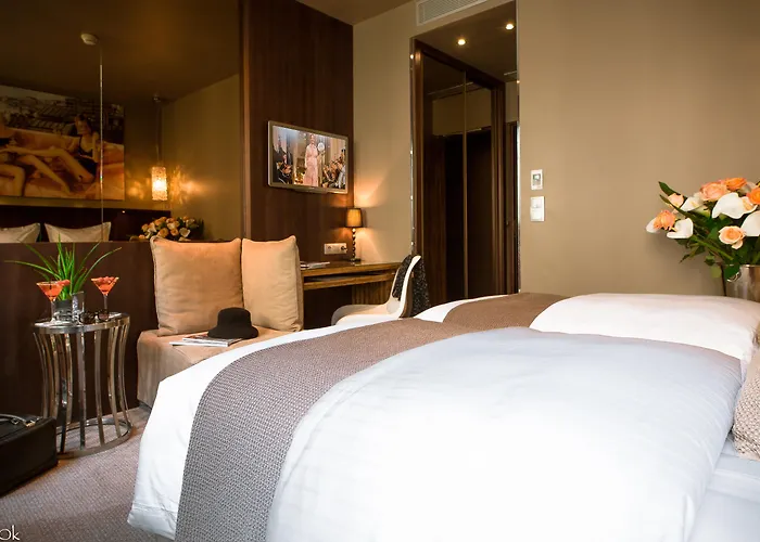 B Montmartre Hotel Paris