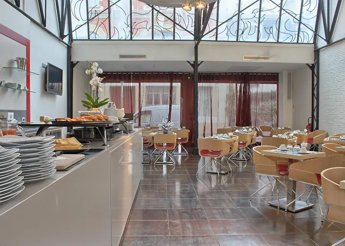 Pavillon Nation Hotel Paris