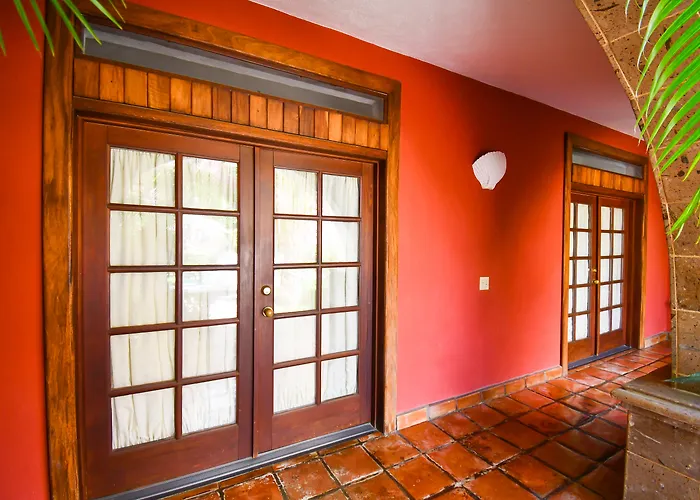 Collection O Casa Bella Hotel Boutique, Cabo San Lucas