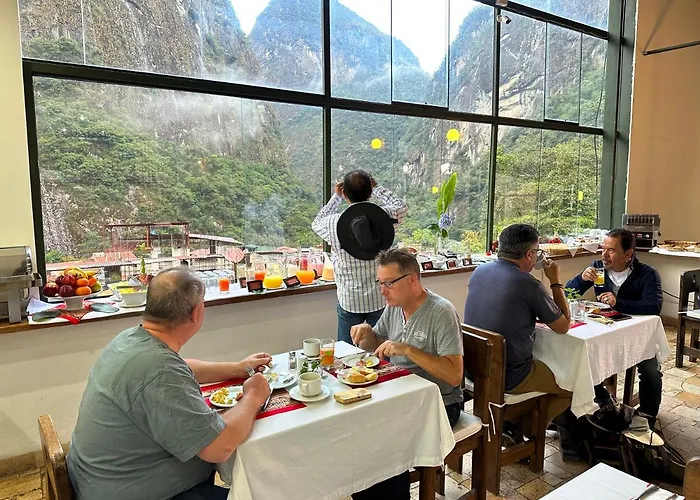 Hatun Inti Classic Machu Picchu