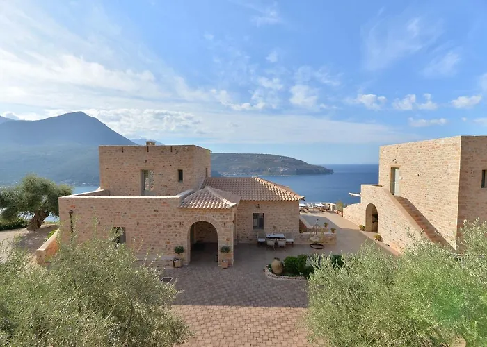 Akrolithi Boutique Hotel & Suites Oitylo