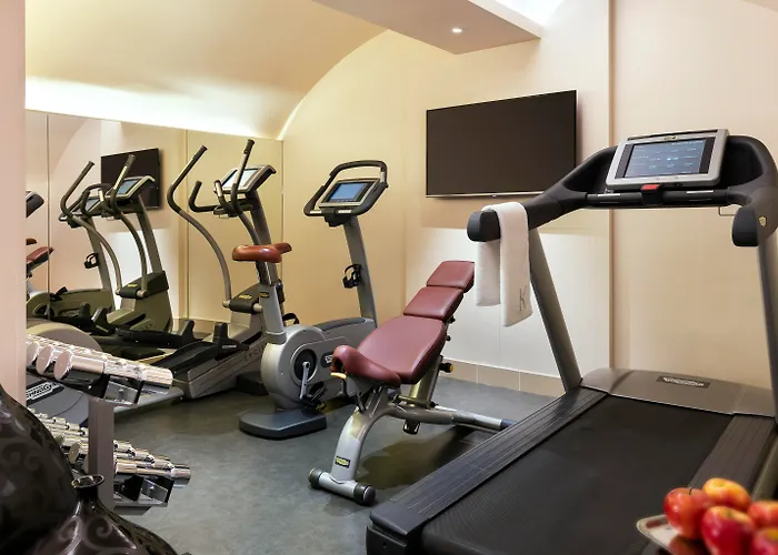 Hotel Keppler Paris