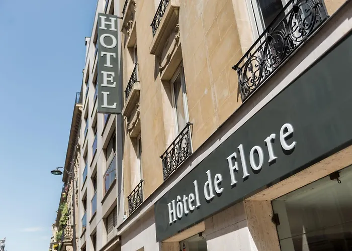 Hotel De Flore - Montmartre Paris