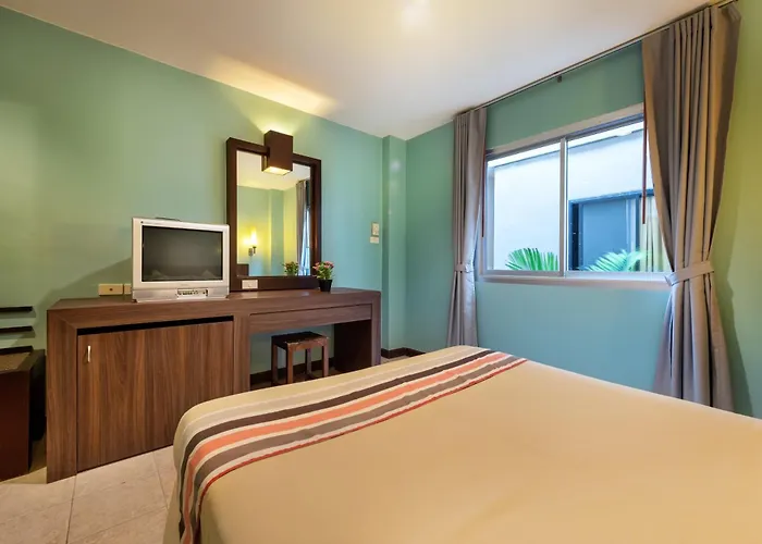 The Jomtien Twelve Hotel