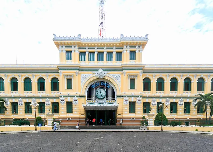Galaxy Boutique Sai Gon Central Hotel TP. Hồ Chí Minh