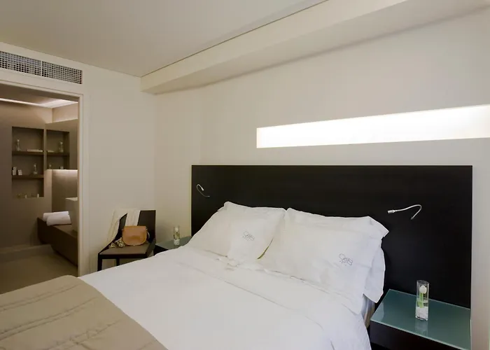 O&B Athens Boutique Hotel