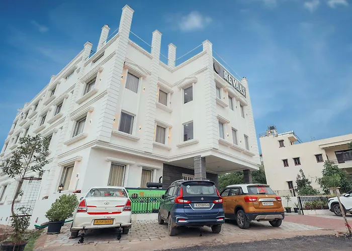 Revaas Lake View Boutique Stay Udaipur