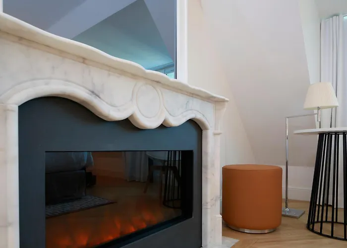 Hôtel R de Paris - Boutique Hotel