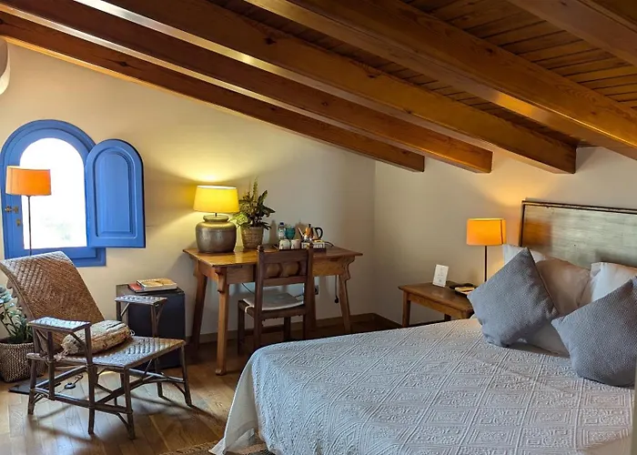 Hostal De La Placa - Hotel Boutique Cabrils