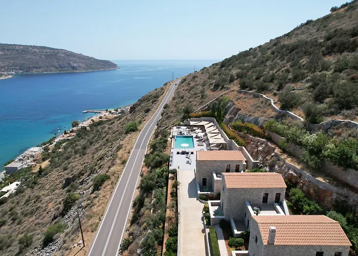 Manifest Boutique Hotel Oitylo