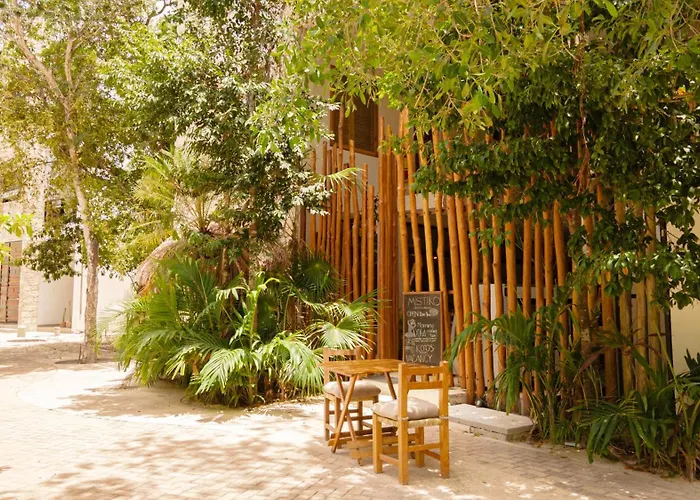 Koos Tulum Hotel