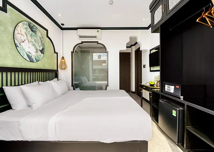 Rokas Hoi An Boutique Hotel