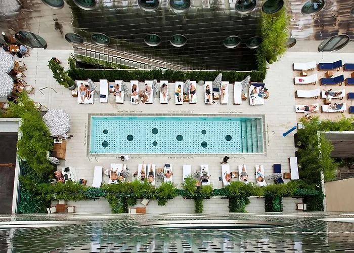 Dream Downtown, By Hyatt Hotel New York
