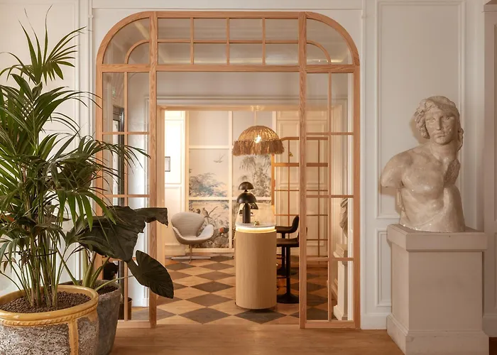 Hotel Zelie Champs-Elysees Paris
