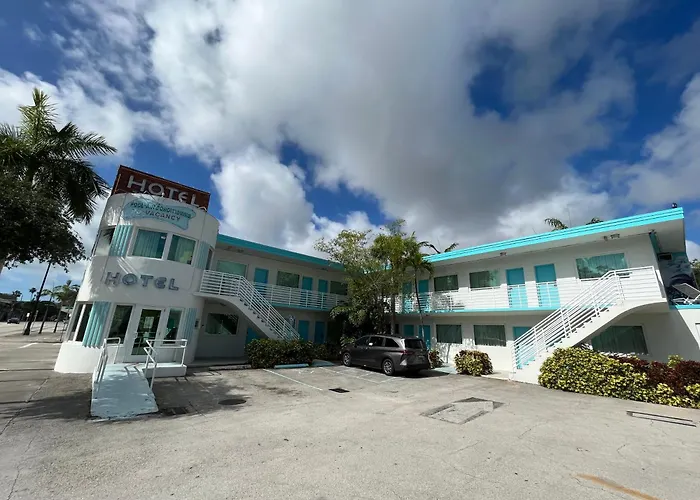 The New Yorker Miami Hotel