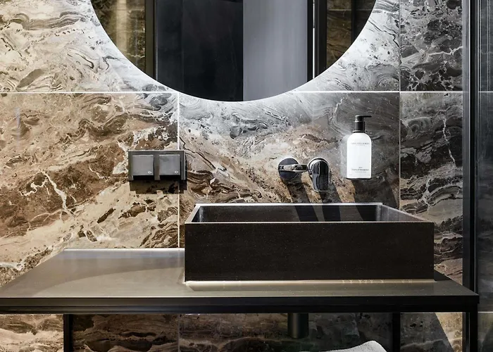 Le Marin Hotel Rotterdam City - Handwritten Collection