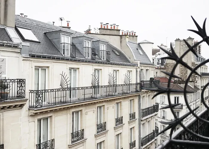 Balmoral Champs Elysees Paris