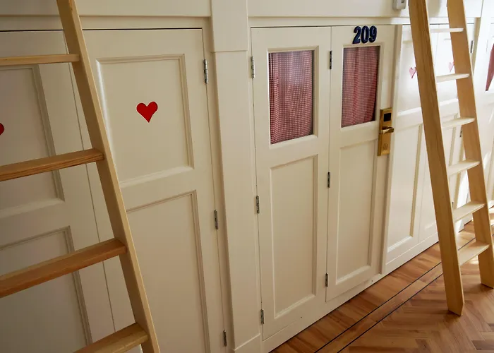 Boutique HotelDe Bedstee Boutique Capsules (Adults Only)