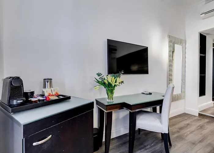 Residenza A -Via Veneto Fashion Rooms Roma