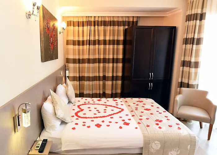 Marine House Boutique Hotel Adalar