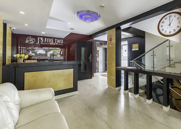Treebo Trend J'S Five Two Boutique Hotel Chennai