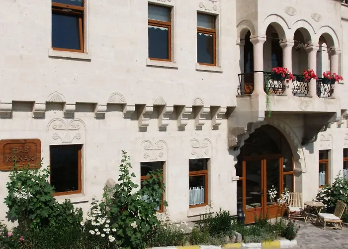Has Konak Uçhisar
