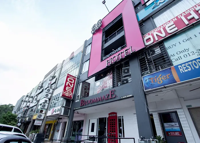 Bloommaze Boutique Hotel Puchong