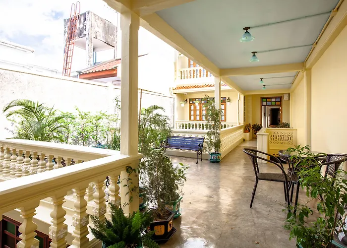 Woo Gallery & Boutique Hotel Phuket
