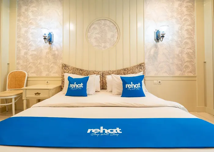 Rehat At Ottenville Boutique Hotel Bandung