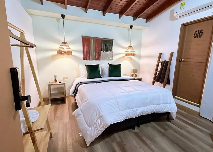 Luum Casa Hotel Manila Medellín