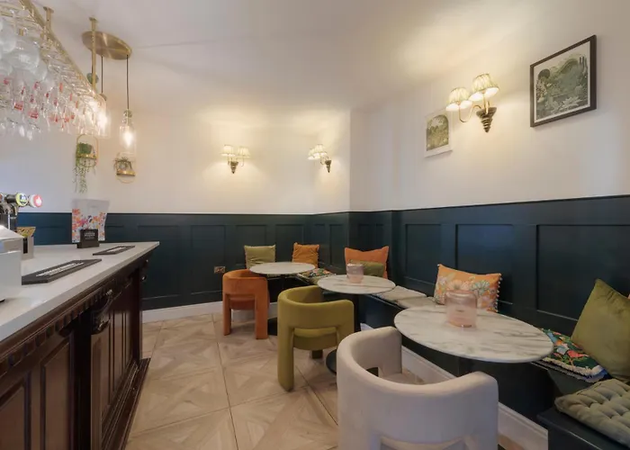 The Clarence Boutique Rooms Portsmouth